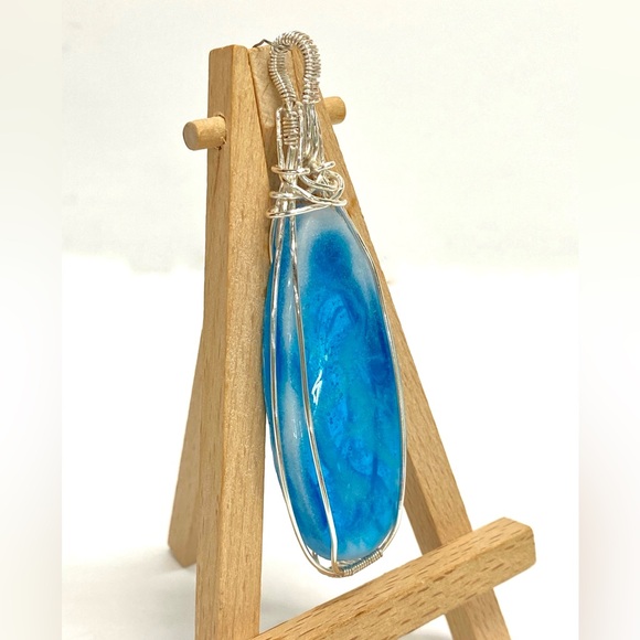HANDMADE Resin Art “Faux Larimar” Wire Wrapped Statement Pendant - Picture 4 of 10